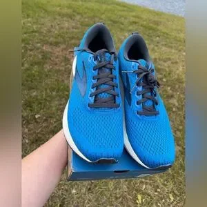 NWT Brooks Levitate 5 Mens Blue Athletic Shoes Size 8.5 Amazon.com | Brooks Men main image 4